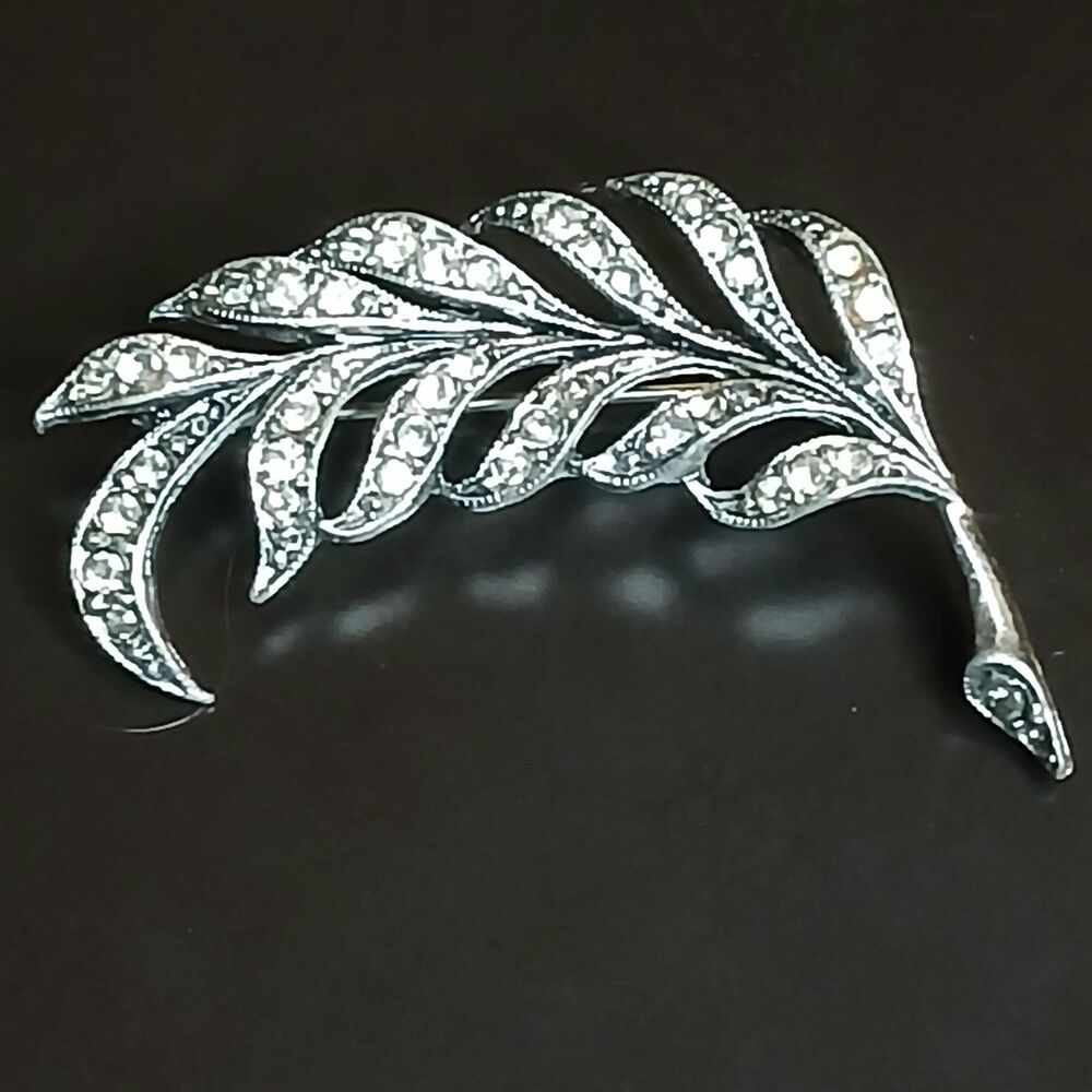 Vintage Rhinestone Leaf Brooch